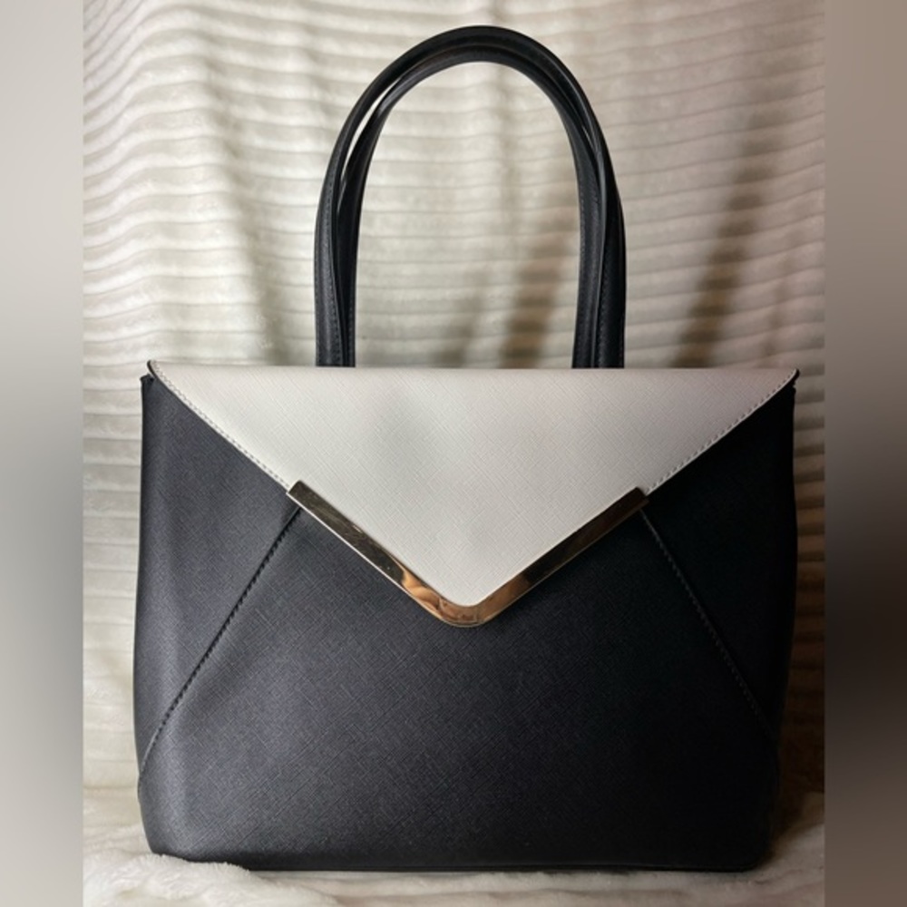 Two Tone Vegan Leather tote style Handbag